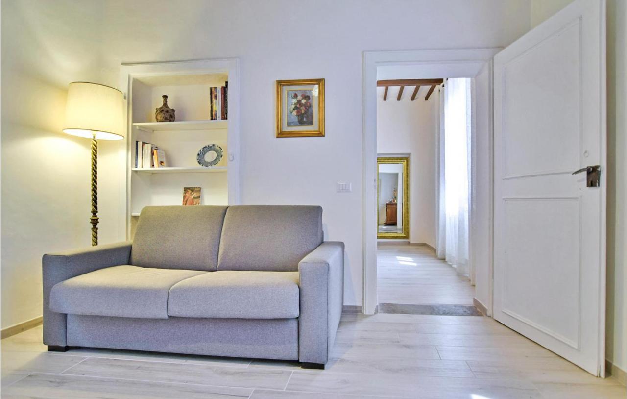 1 Bedroom Gorgeous Apartment In 阿雷佐 外观 照片